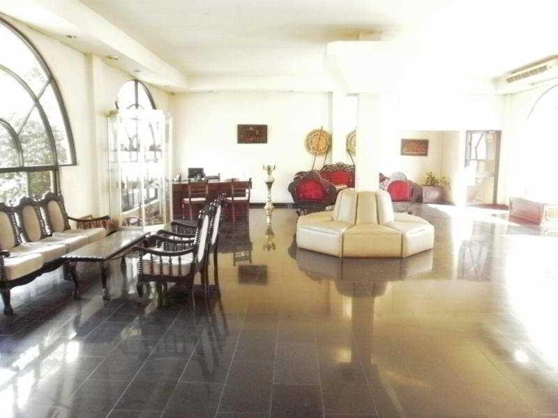 קורונגאלה Kandyan Reach Hotel מראה חיצוני תמונה